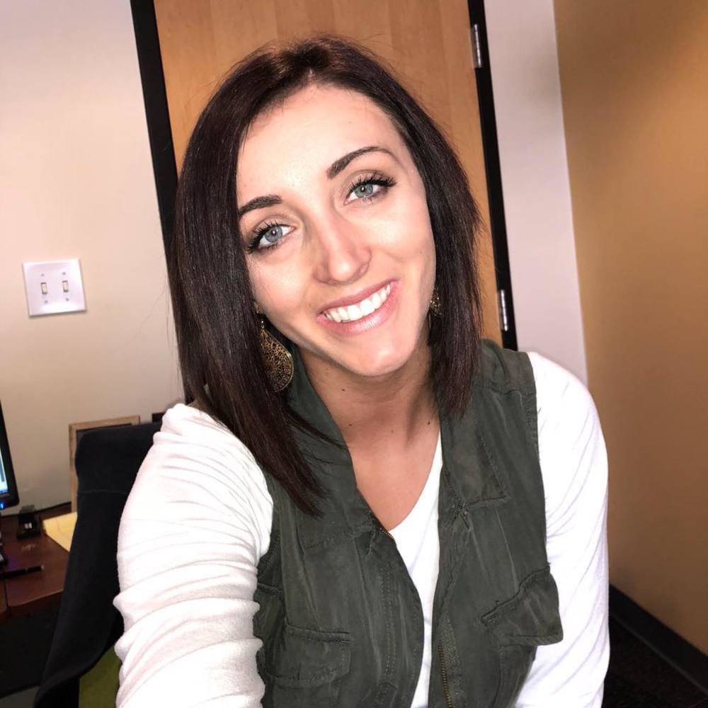 Meet your Posher, Ashlee